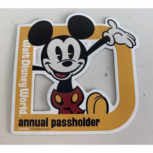 Walt Disney World Mickey Mouse on D 2024 Annual Passholder AP Magnet Check Pics - Picture 1 of 6